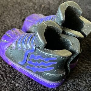 Vintage monster High G1 puma replacement shoes